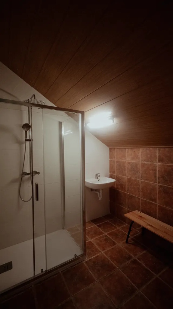 Vestuarios con duchas